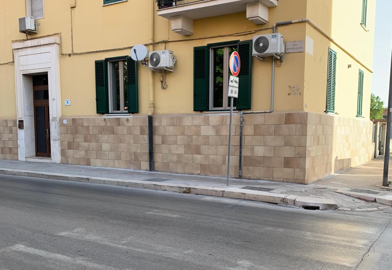 B&B Piano Romano -Con Parcheggio Privato Gratuito- Foggia Zewnętrze zdjęcie